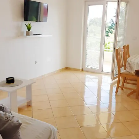 Apartments Gojevic Bol Room photo